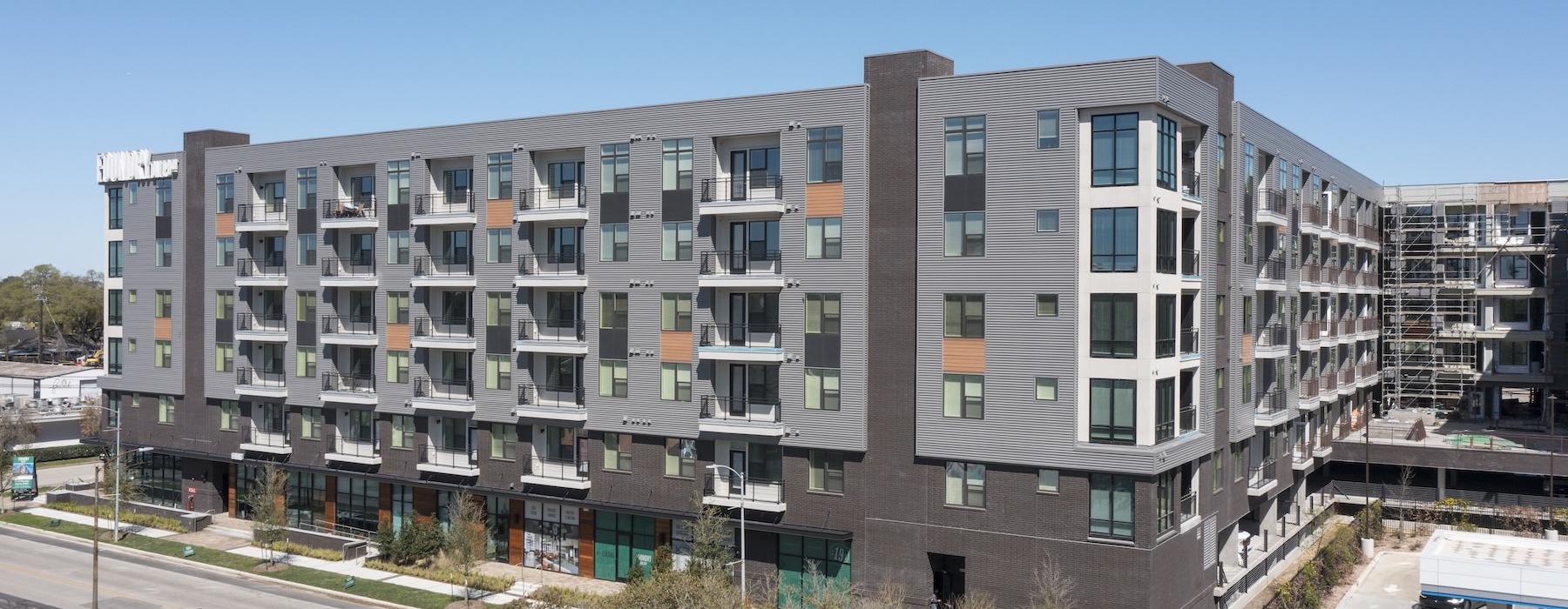 a building with many windows